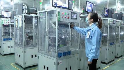 高坪20余家外贸企业复工复产，全力保障国际电子元器件订单稳定交付